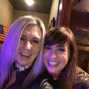 Meet your Posher, Tina